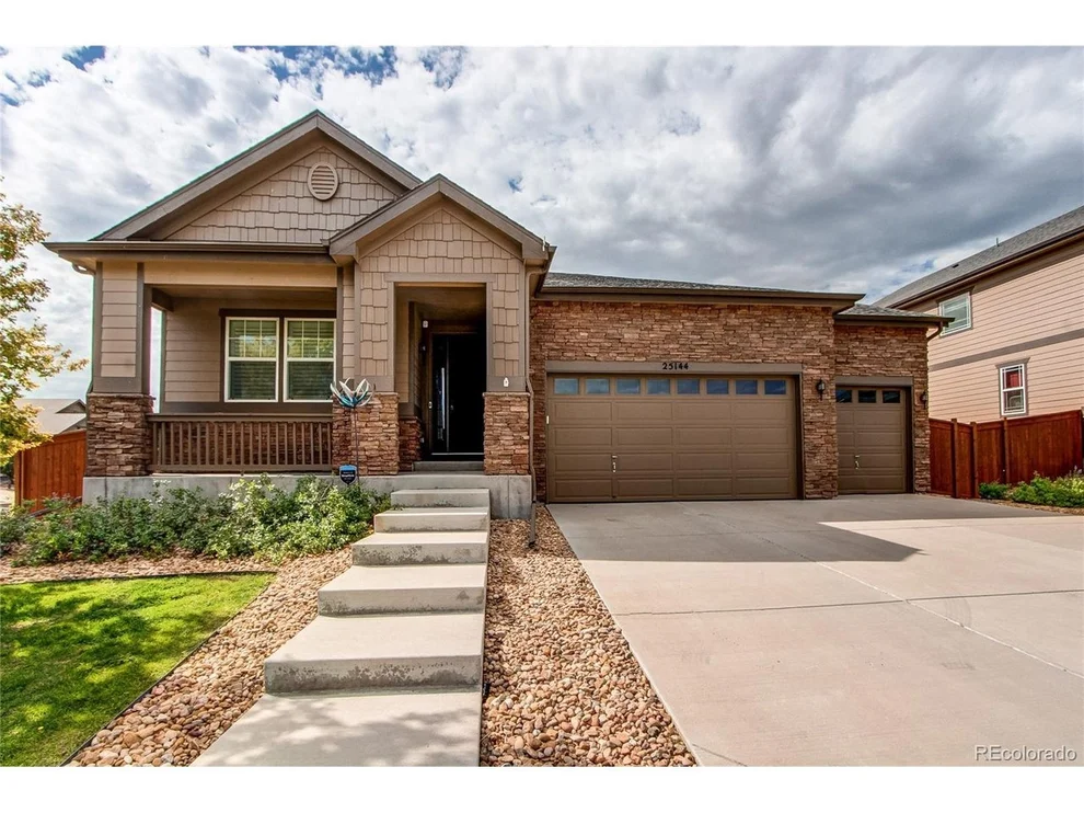 Unit for sale at 25144 E Archer Pl, Aurora, CO 80018