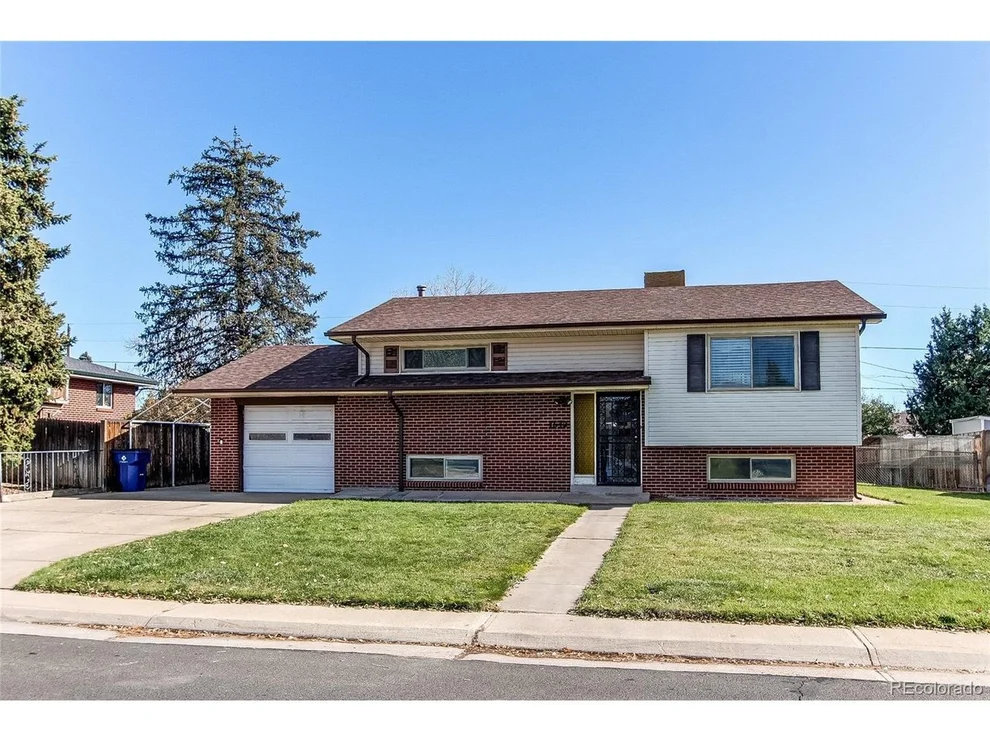 Unit for sale at 4642 Everett Ct, Wheat Ridge, CO 80033