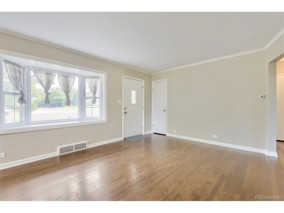 Unit for sale at 1704 W Crestline Ave, Littleton, CO 80120