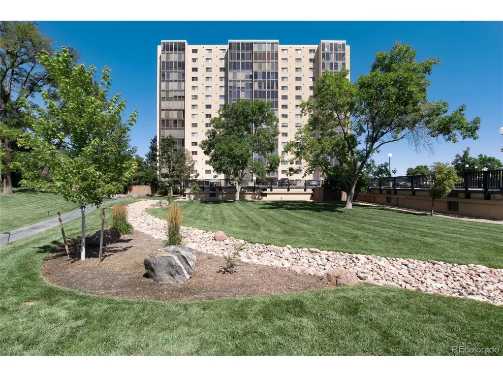 Unit for sale at 7877 E Mississippi Ave, Denver, CO 80247