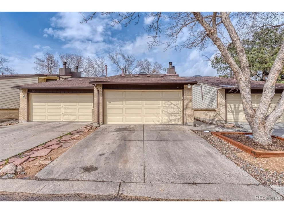 Unit for sale at 6515 W Mississippi Pl, Lakewood, CO 80232
