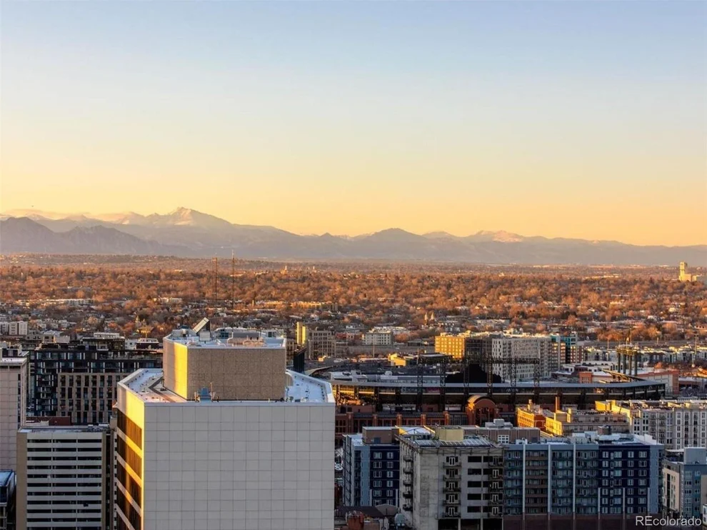 Unit for sale at 2001 Lincoln St, Denver, CO 80202