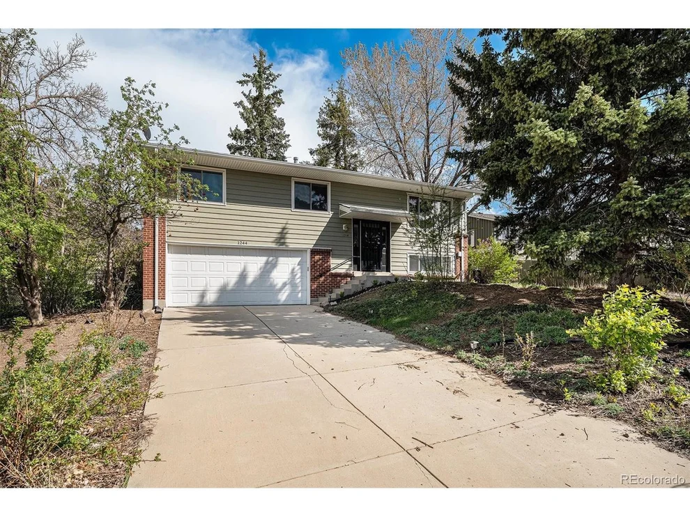 Unit for sale at 1244 S Wright St, Lakewood, CO 80228