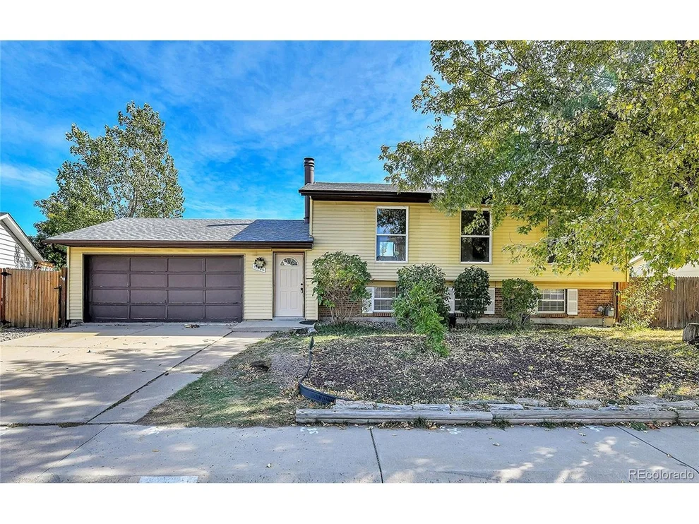 Unit for sale at 12206 W Quinn Dr, Morrison, CO 80465