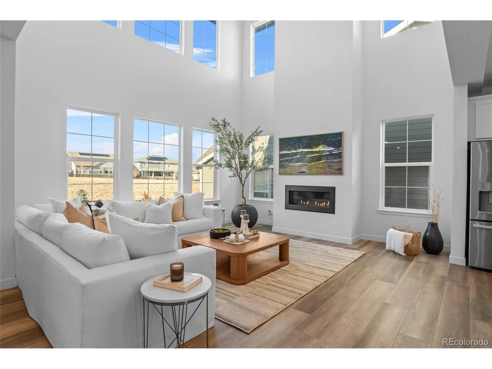 Unit for sale at 2851 Fellswoop Dr, Castle Rock, CO 80108