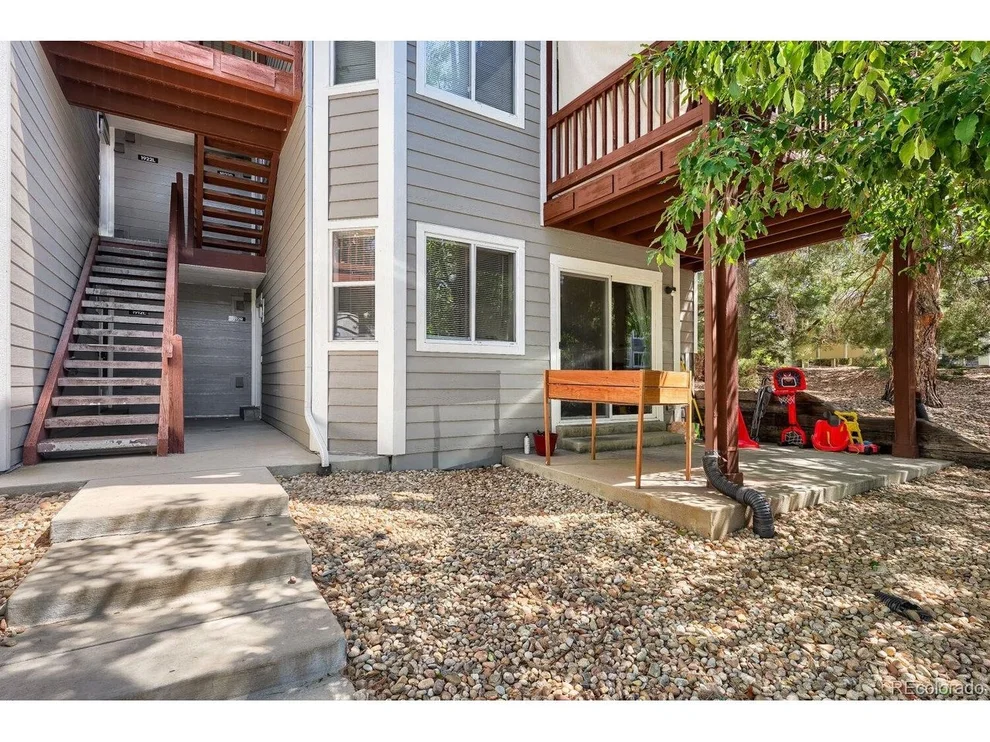 Unit for sale at 17642 E Loyola Dr, Aurora, CO 80013