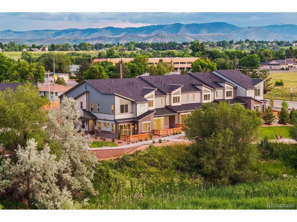 Unit for sale at 12329 W 58th Ct, Arvada, CO 80004