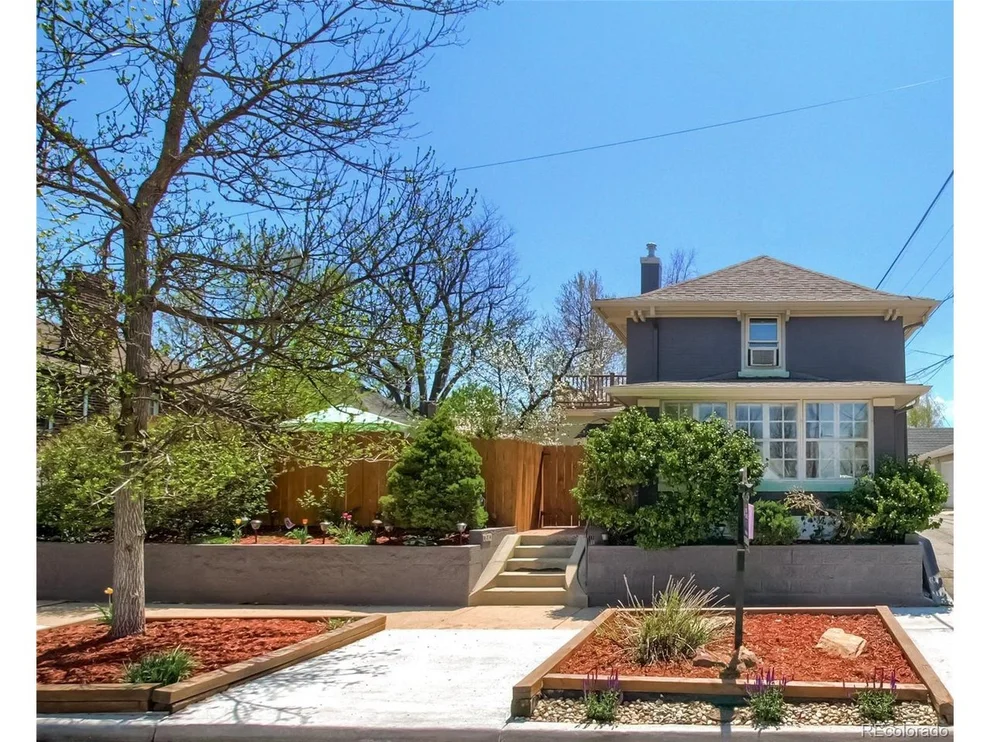 Unit for sale at 924 E Mexico Ave, Denver, CO 80210