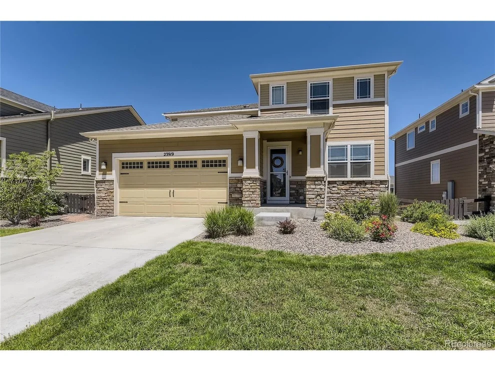 Unit for sale at 23919 E Narrowleaf Pl, Aurora, CO 80016