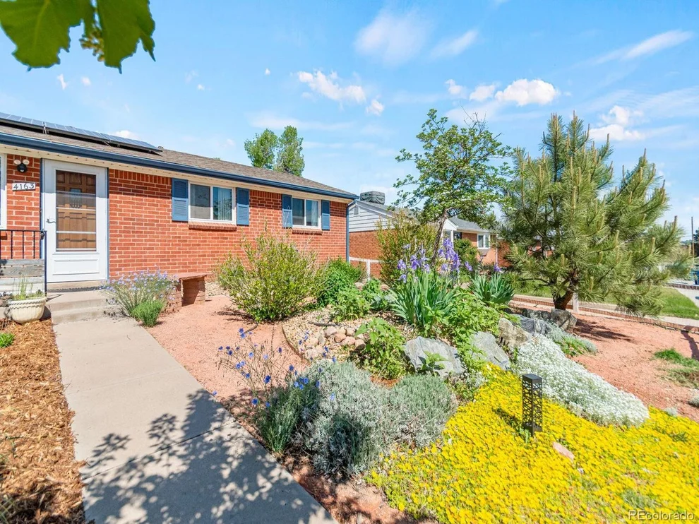 Unit for sale at 4163 S Decatur St, Englewood, CO 80110
