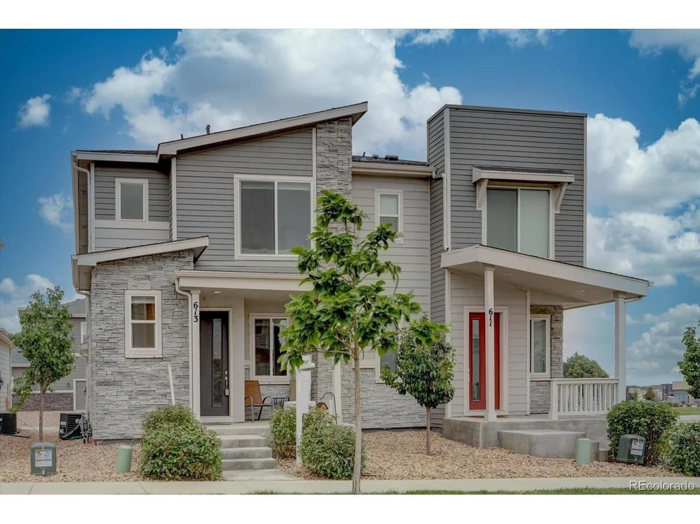 Unit for sale at 613 S Pitkin Ct, Aurora, CO 80017