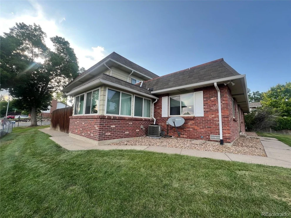Unit for sale at 9762 Appletree Pl, Thornton, CO 80260