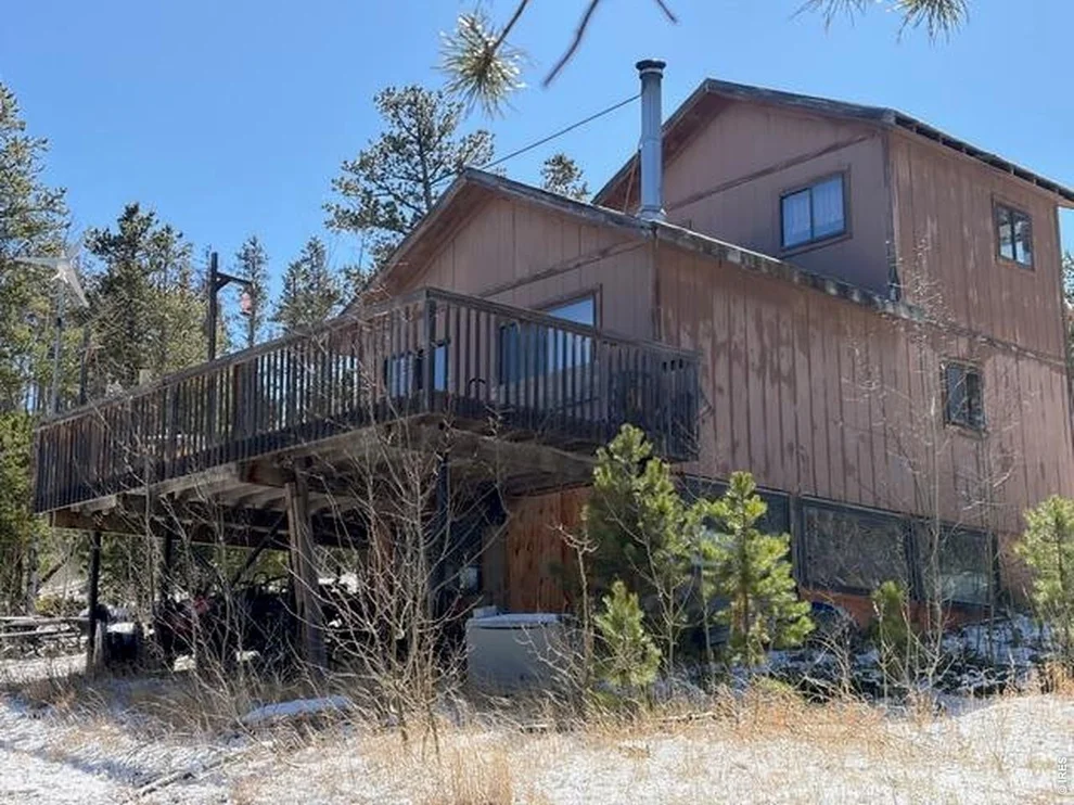 Unit for sale at 885 Pratt Creek Rd, Livermore, CO 80536