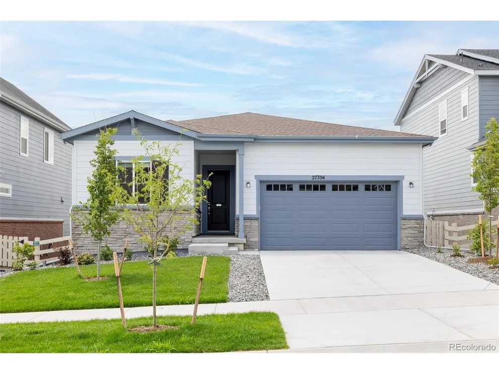 Unit for sale at 27704 E Indore Dr, Aurora, CO 80016