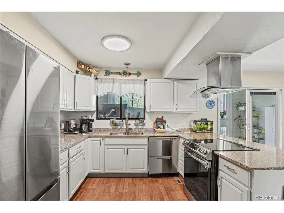Unit for sale at 5512 S Greenwood St, Littleton, CO 80120