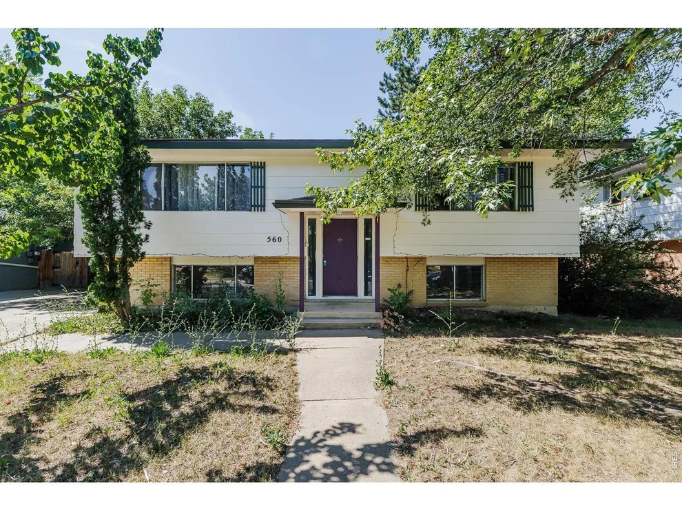 Unit for sale at 560 Hartford Dr, Boulder, CO 80305