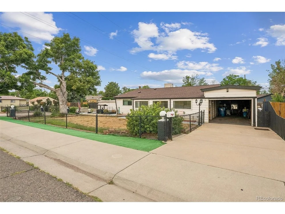 Unit for sale at 6921 Quebec St, Commerce City, CO 80022