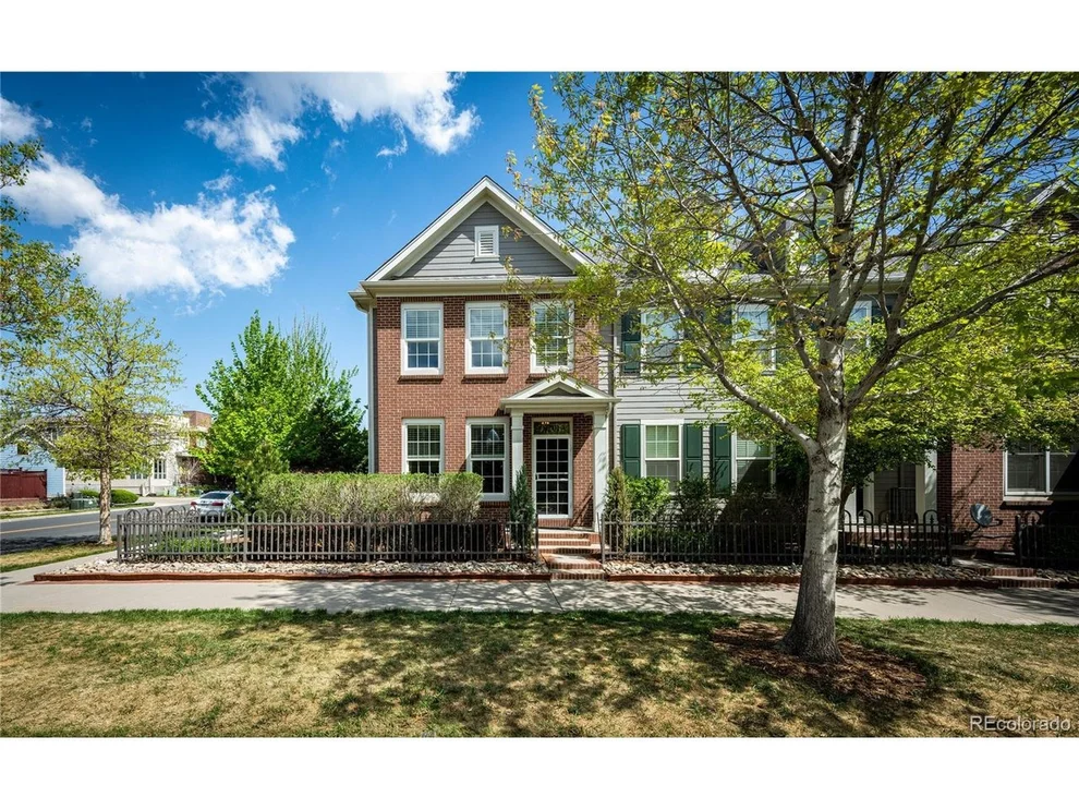 Unit for sale at 8201 E 29th Ave, Denver, CO 80238