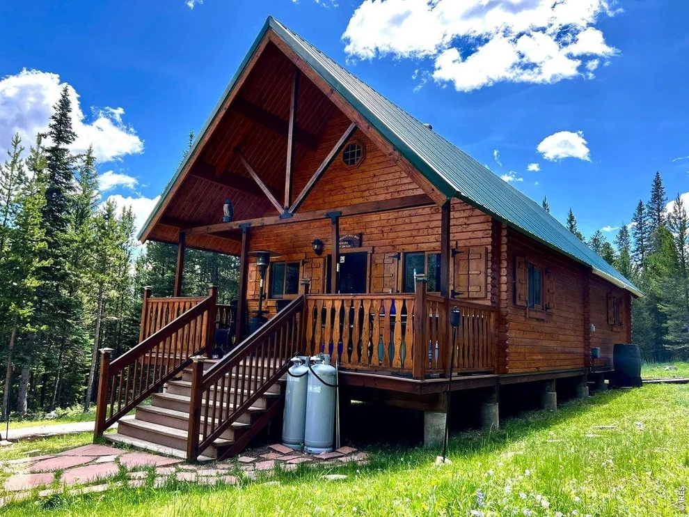 Unit for sale at 10000 Forest Rd, Red Feather Lakes, CO 80545