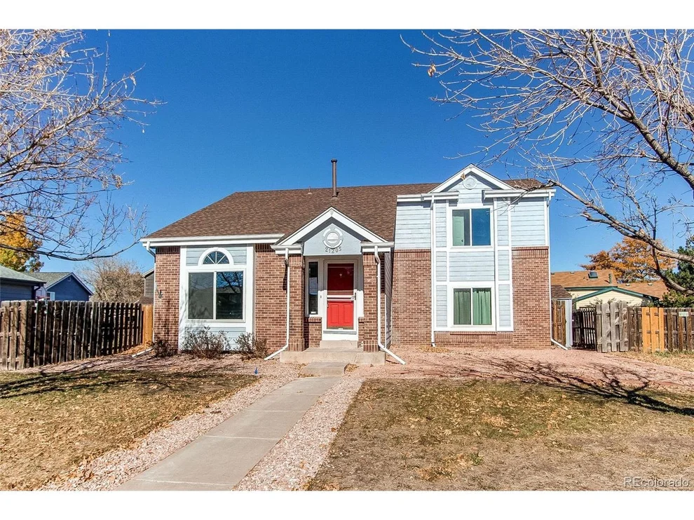 Unit for sale at 21205 E 42nd Ave, Denver, CO 80249