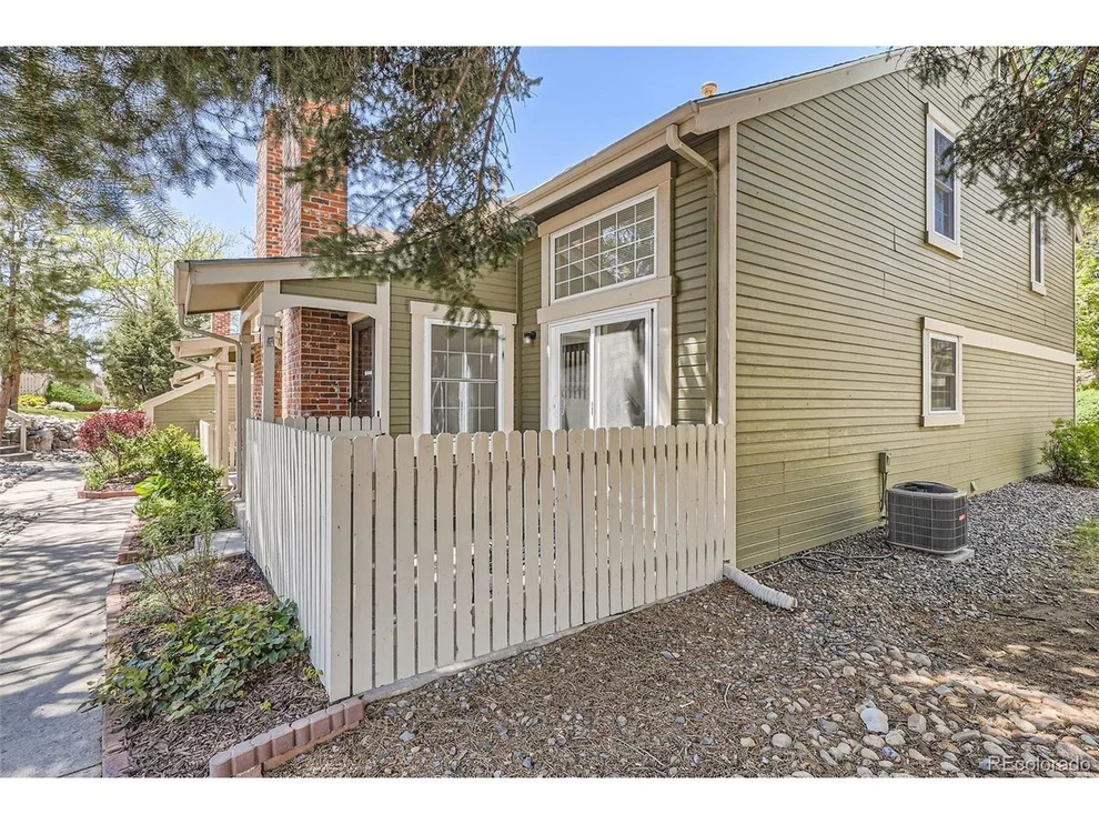Unit for sale at 14076 E Radcliff Cir, Aurora, CO 80015