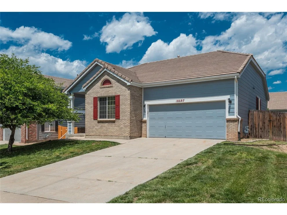Unit for sale at 18687 E Vassar Dr, Aurora, CO 80013