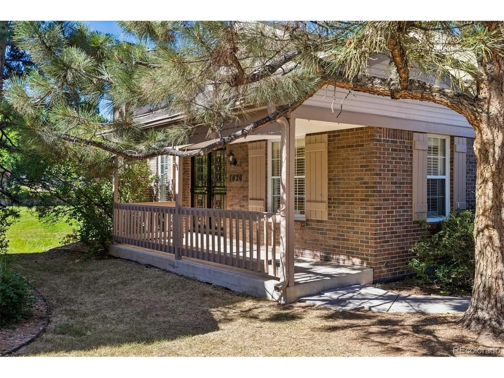 Unit for sale at 7020 E Briarwood Cir, Centennial, CO 80112