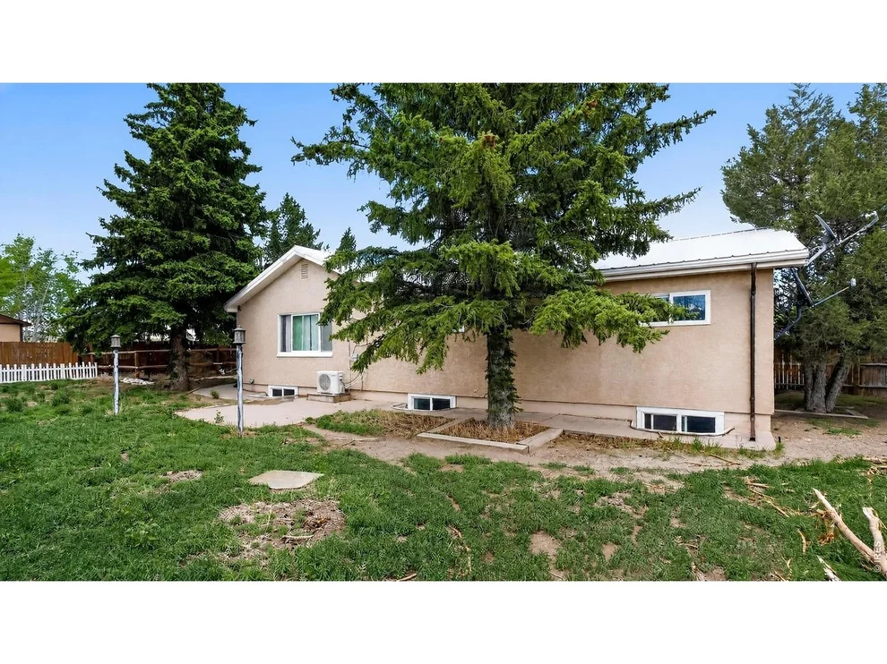 Unit for sale at 321 Summit St, Silver Cliff, CO 81252