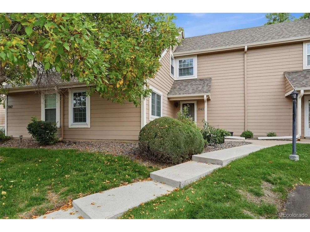 Unit for sale at 1945 S Xanadu Way, Aurora, CO 80014