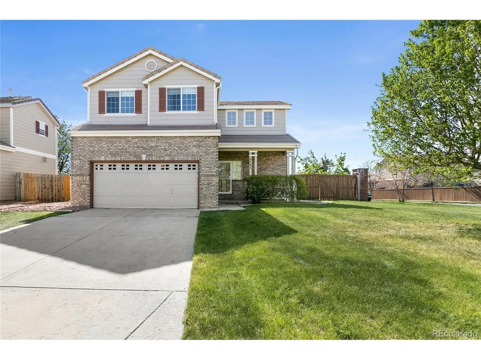 Unit for sale at 2505 S Andes Cir, Aurora, CO 80013