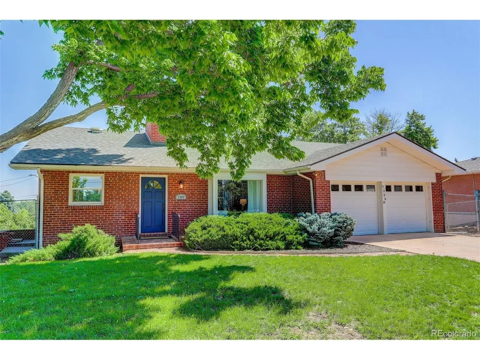 Unit for sale at 1309 W Ridge Rd, Littleton, CO 80120