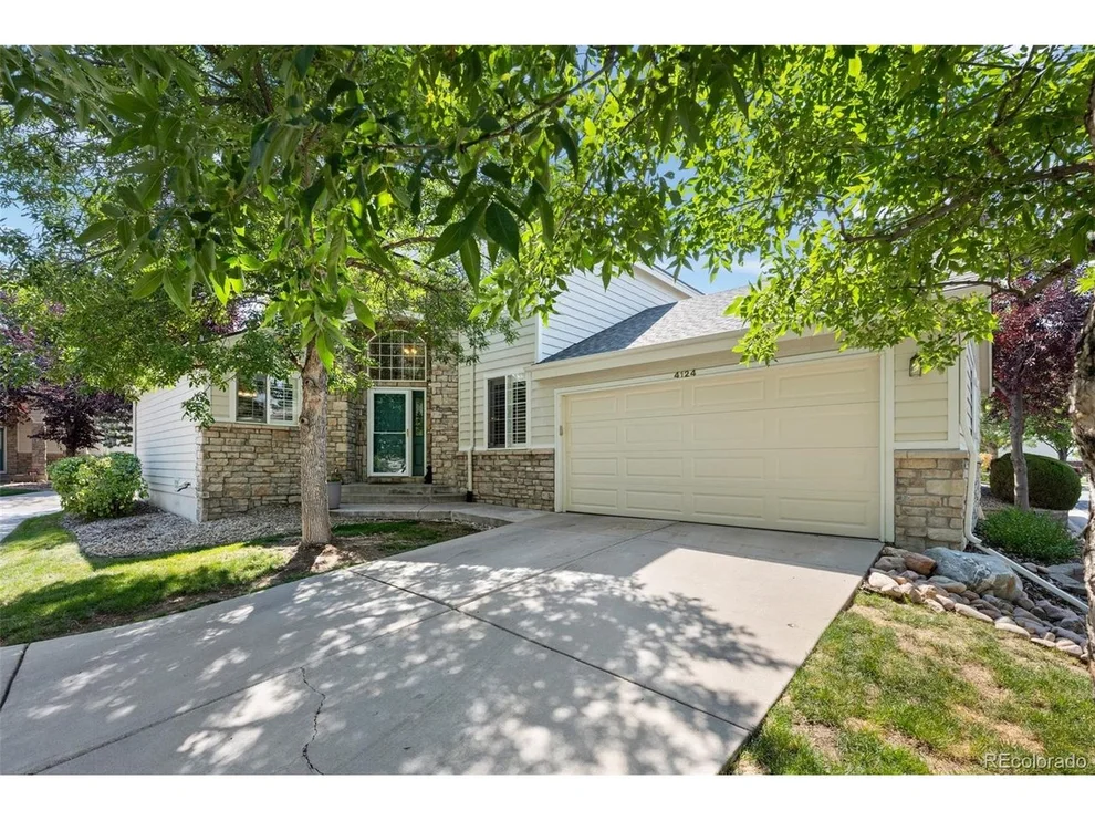 Unit for sale at 4124 E Hinsdale Cir, Centennial, CO 80122