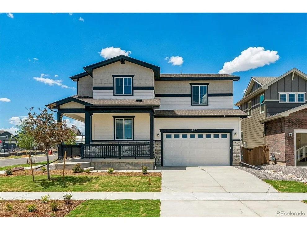 Unit for sale at 5807 N Ireland Way, Aurora, CO 80019