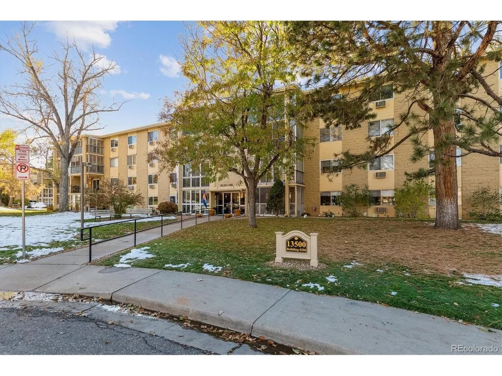 Unit for sale at 13500 E Cornell Ave, Aurora, CO 80014