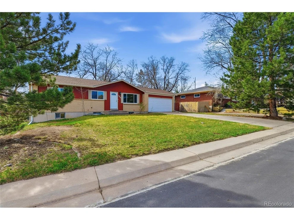 Unit for sale at 11950 W Alameda Pkwy, Lakewood, CO 80228