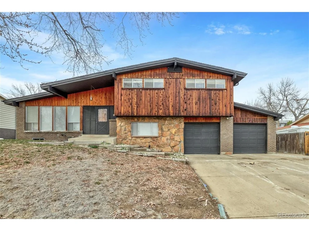 Unit for sale at 9261 W Tennessee Ave, Lakewood, CO 80226