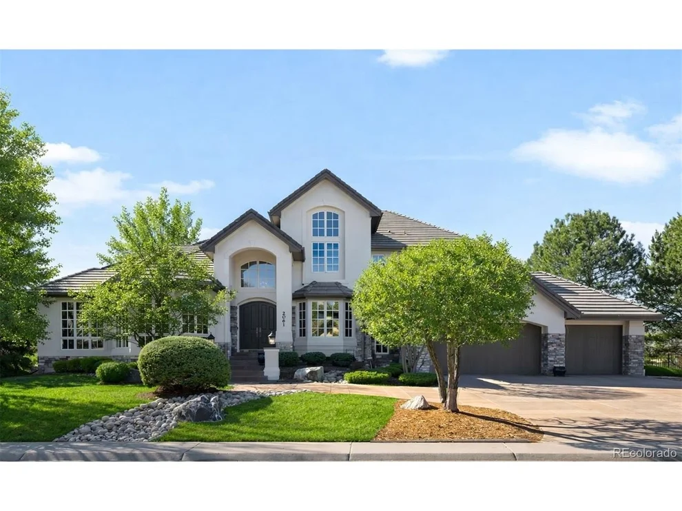 Unit for sale at 2061 S Robb Way, Lakewood, CO 80227