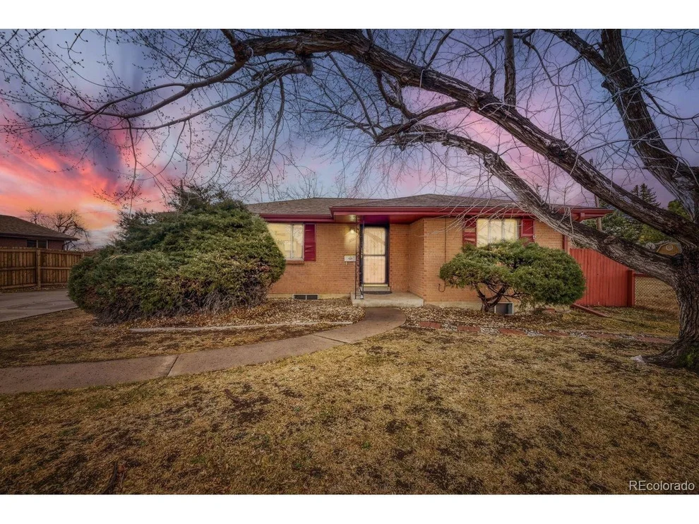 Unit for sale at 6130 W Mississippi Ave, Lakewood, CO 80226
