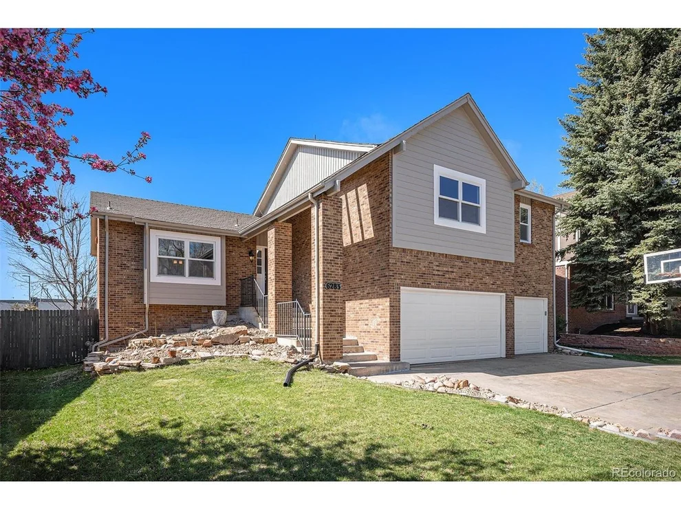 Unit for sale at 6283 S Lima Way, Englewood, CO 80111