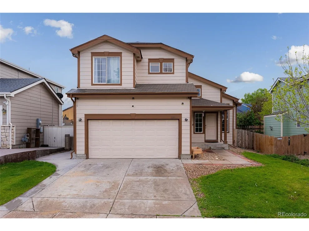 Unit for sale at 5039 Fontana Ct, Denver, CO 80239