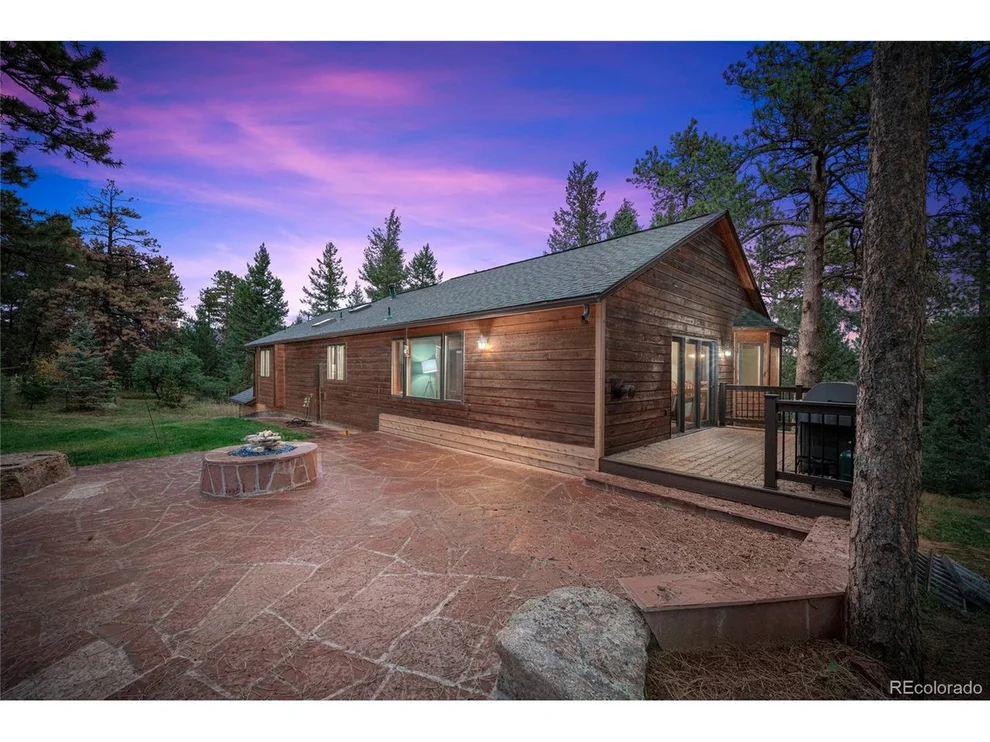 Unit for sale at 8393 S Ault Ln, Morrison, CO 80465