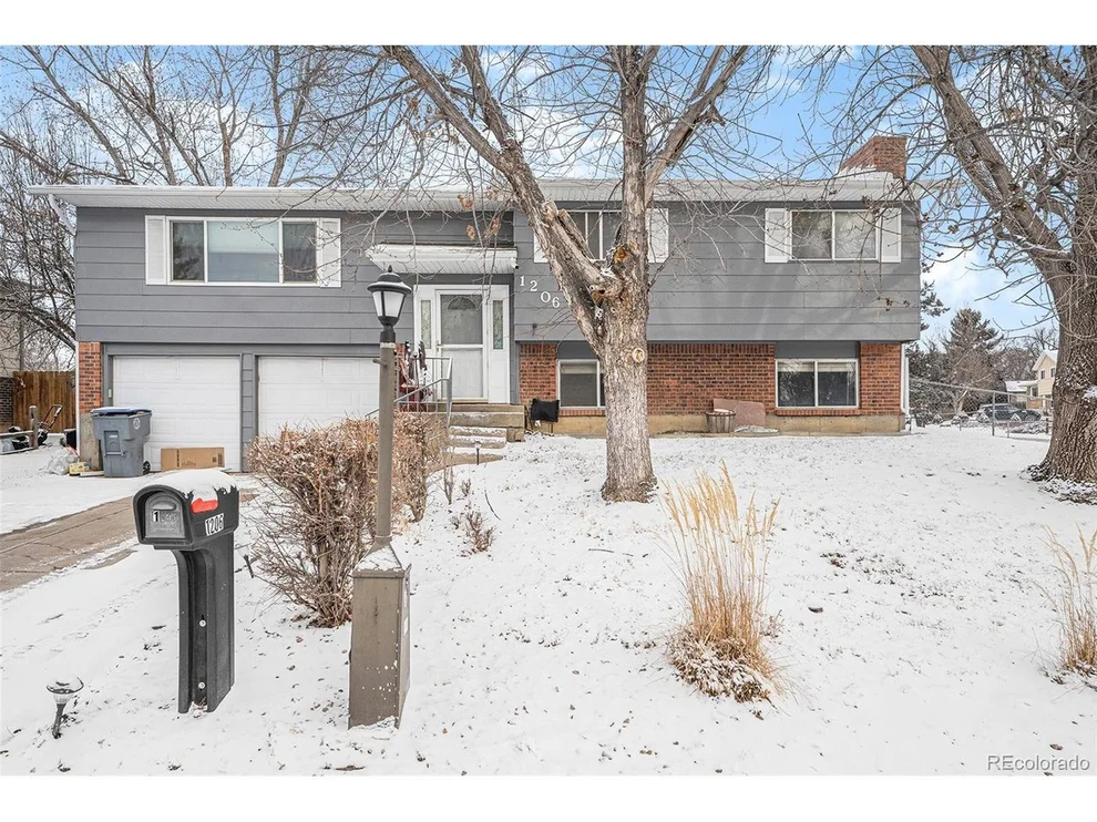 Unit for sale at 1206 Lefthand Dr, Longmont, CO 80501