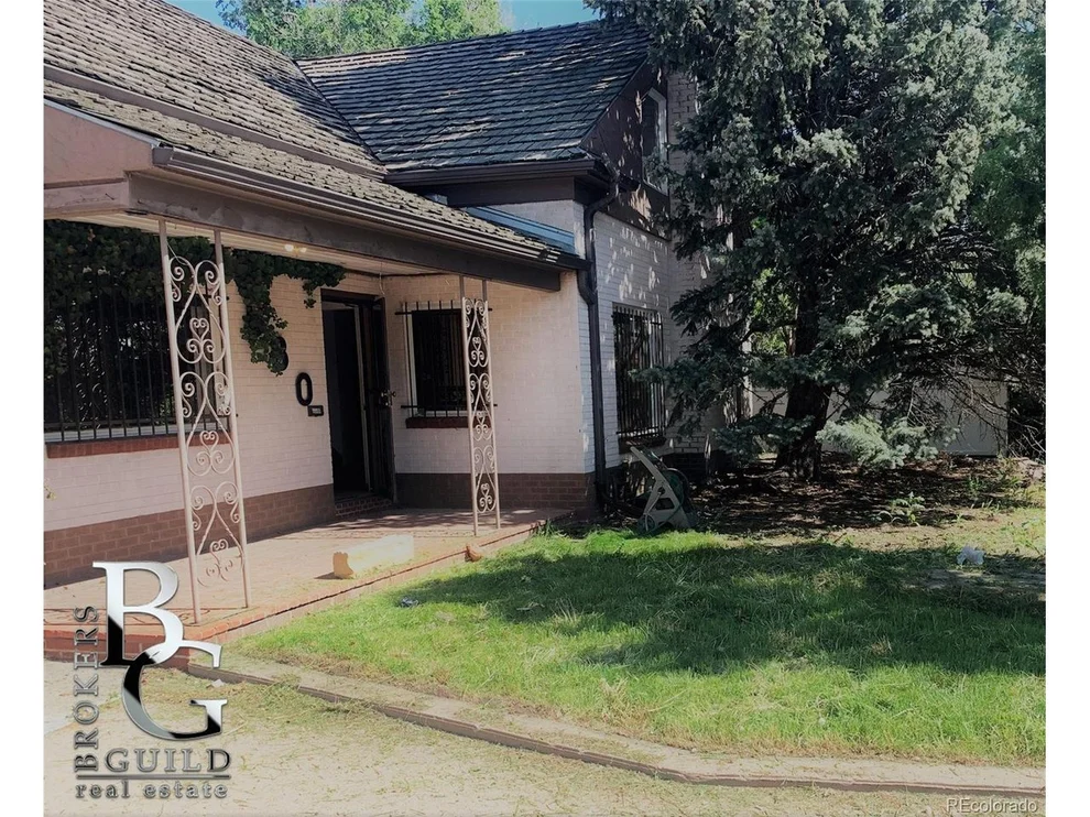 Unit for sale at 680 S Monaco Pkwy, Denver, CO 80224
