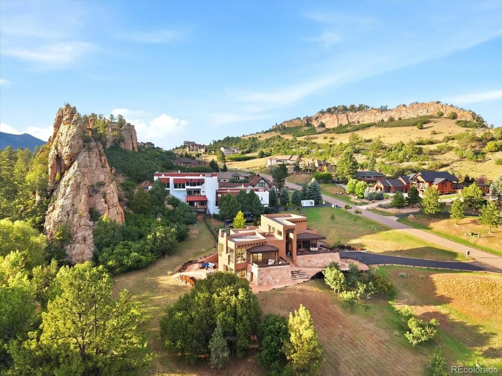 Unit for sale at 6697 Wauconda Dr, Larkspur, CO 80118