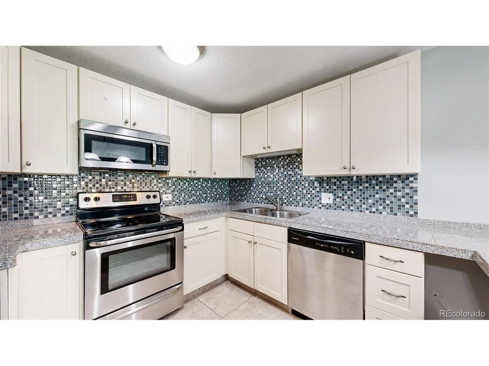 Unit for sale at 680 S Alton Way, Denver, CO 80247