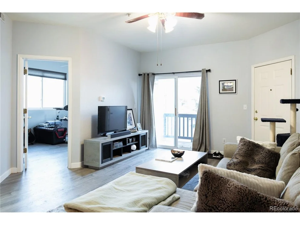 Unit for sale at 50 19th Ave, Longmont, CO 80501