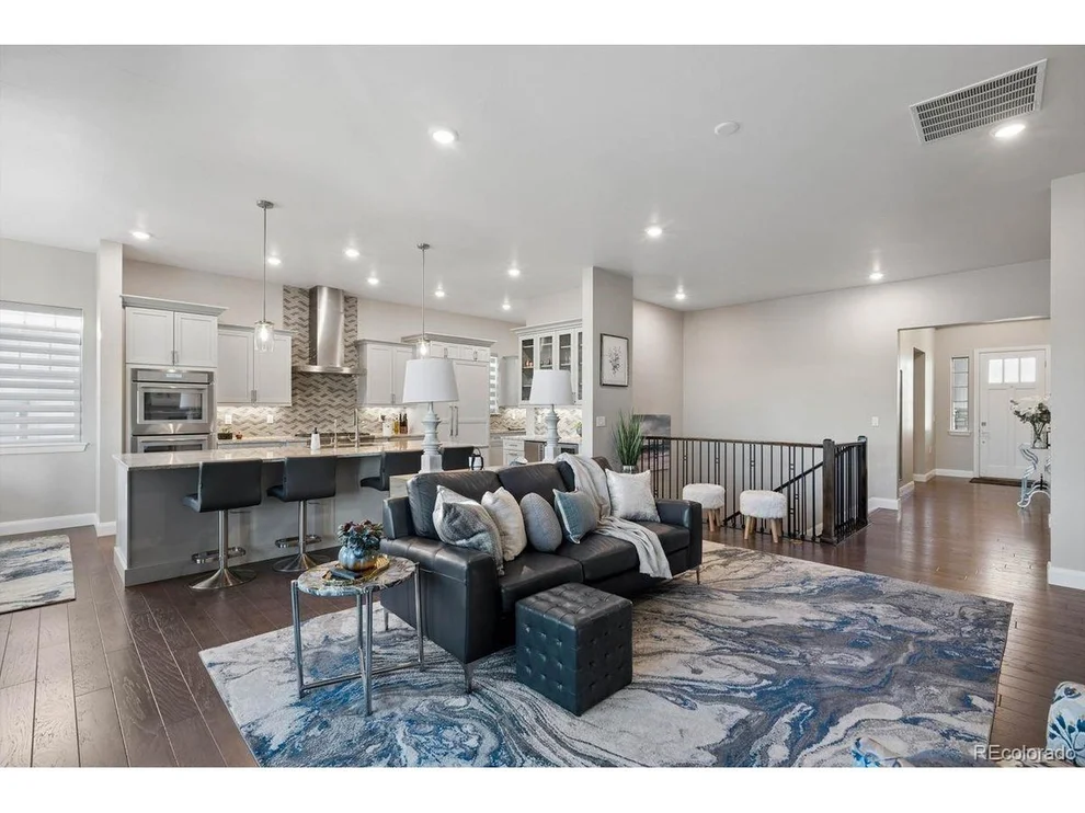 Unit for sale at 10212 W Cooper Dr, Littleton, CO 80127