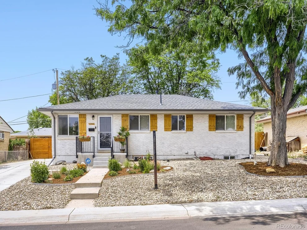 Unit for sale at 7985 Green Ct, Westminster, CO 80030