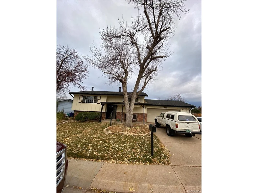 Unit for sale at 6752 S Cherry St, Centennial, CO 80122