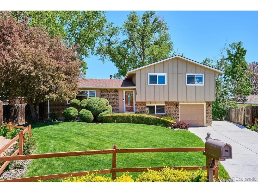 Unit for sale at 4338 S Field Ct, Littleton, CO 80123